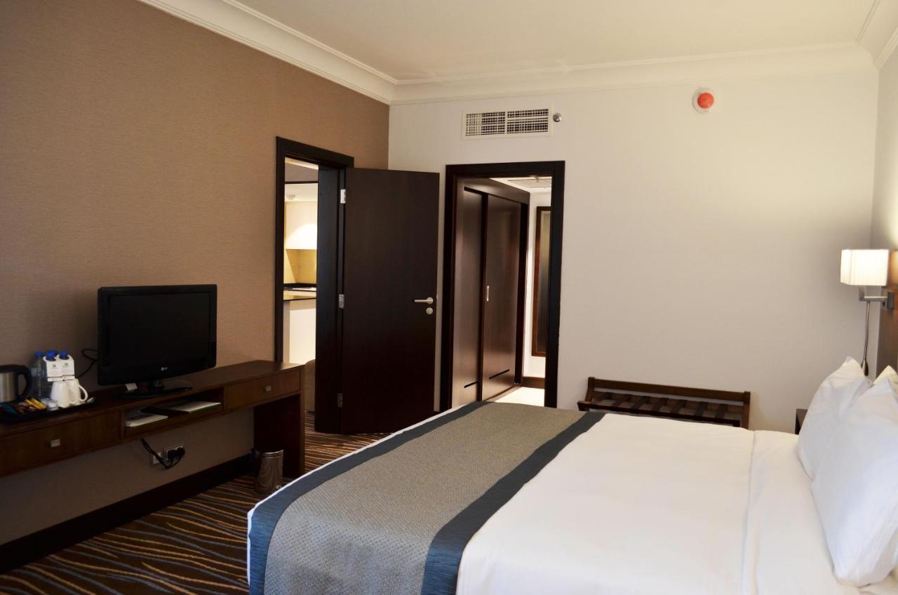 Copthorne Downtown By Millennium Otel Abu Dabi Dış mekan fotoğraf